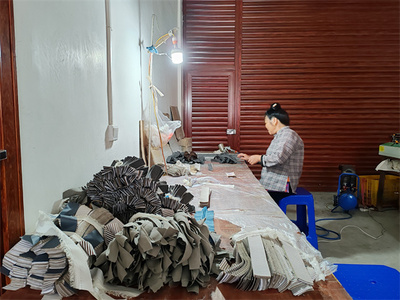 黎平縣永從鎮(zhèn):&ldquo;箱包代加工&rdquo;助鄉(xiāng)村產(chǎn)業(yè)振興