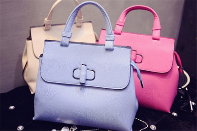 月奇箱包皮具加盟連鎖火爆招商中-全球加盟網JiaMeng.com